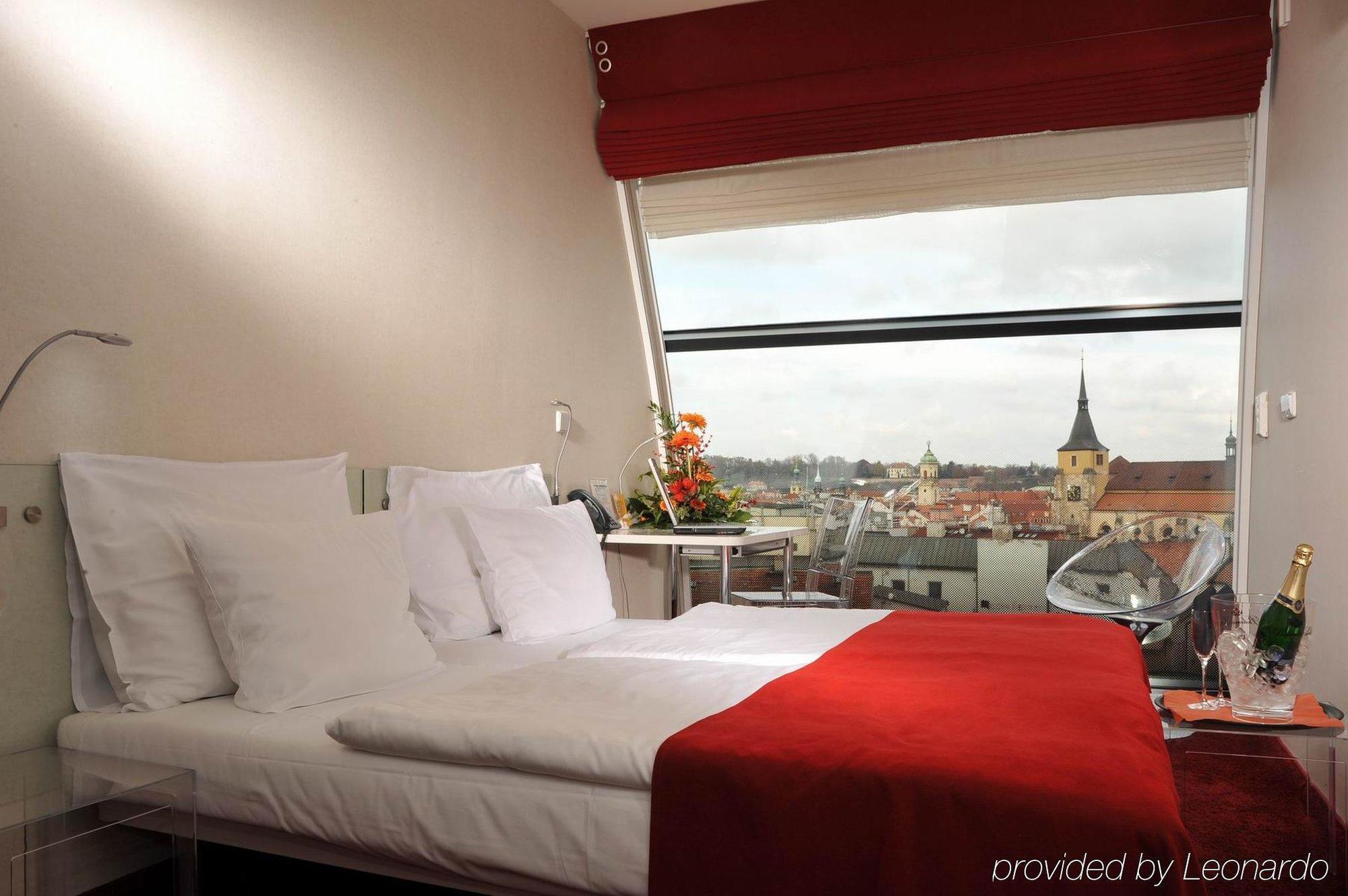 Design Metropol Hotel Prag Exteriör bild
